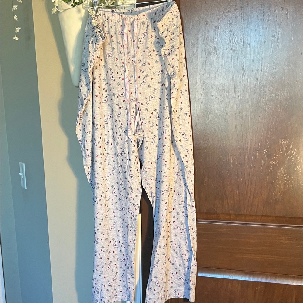 3/$25 Croft & Barrow Light Pink Floral Women's Pants